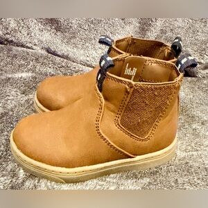 Cat & Jack Brown Toddler size 6 Boots